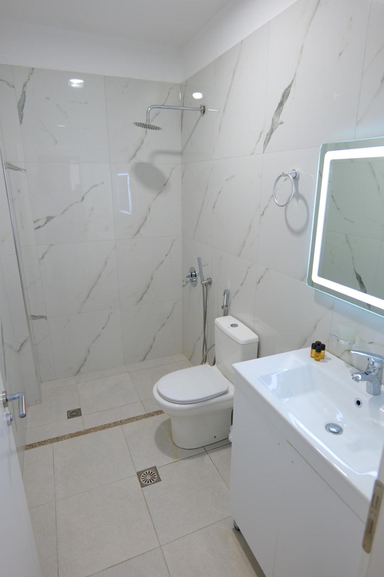 Hotel Vathi Ksamil Bagian luar foto