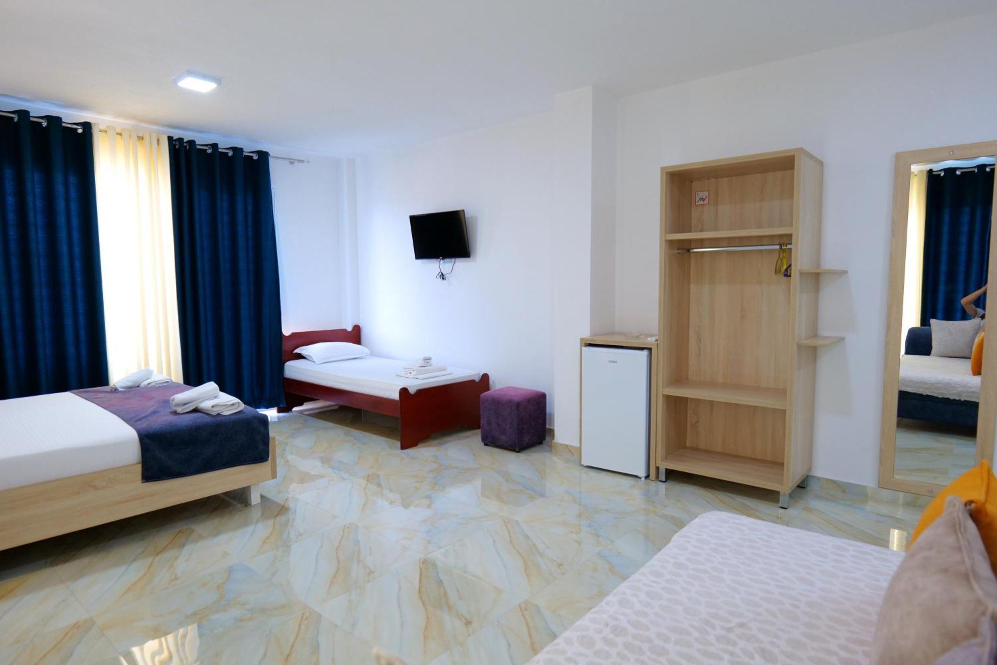 Hotel Vathi Ksamil Bagian luar foto
