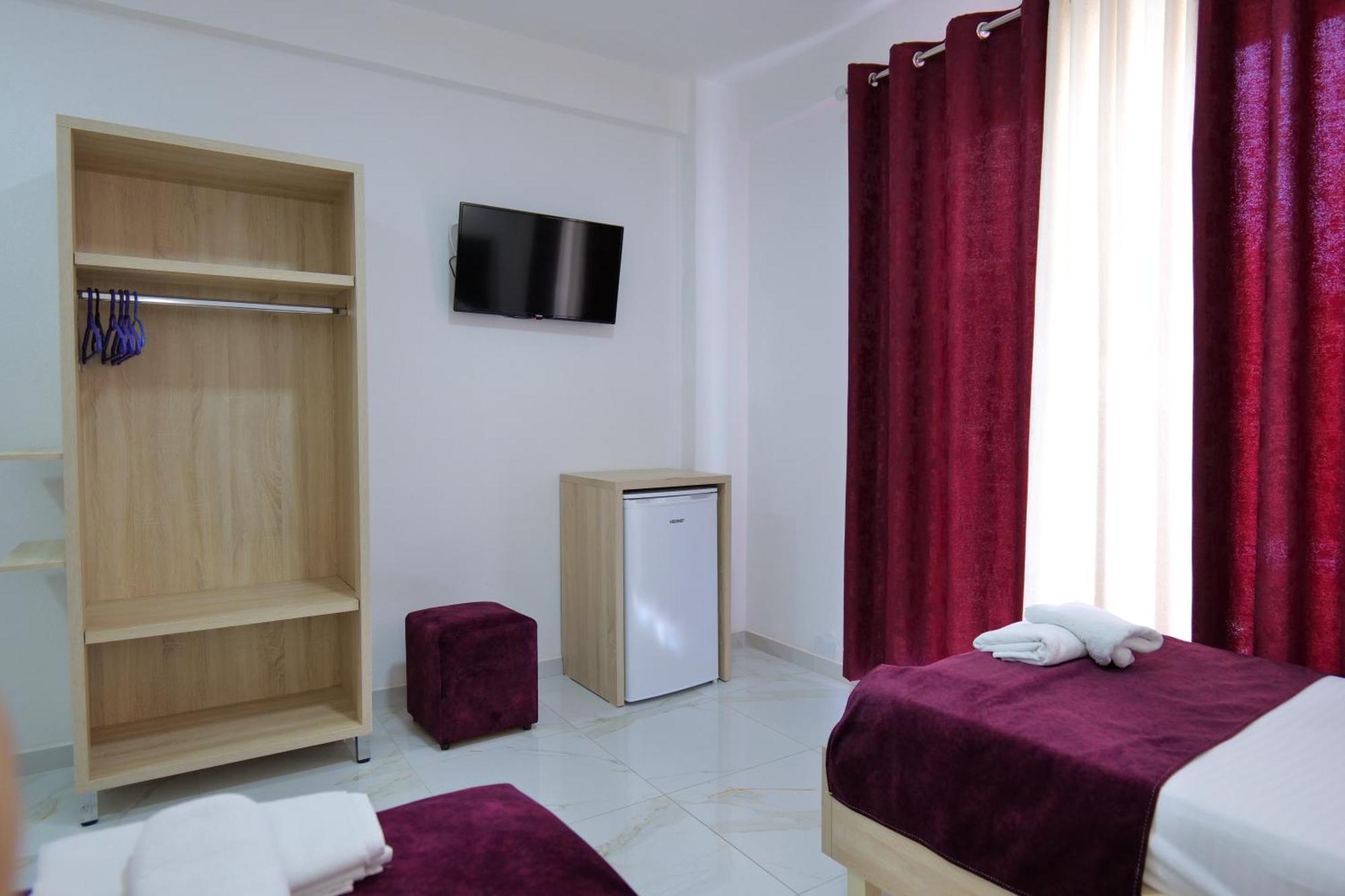 Hotel Vathi Ksamil Bagian luar foto