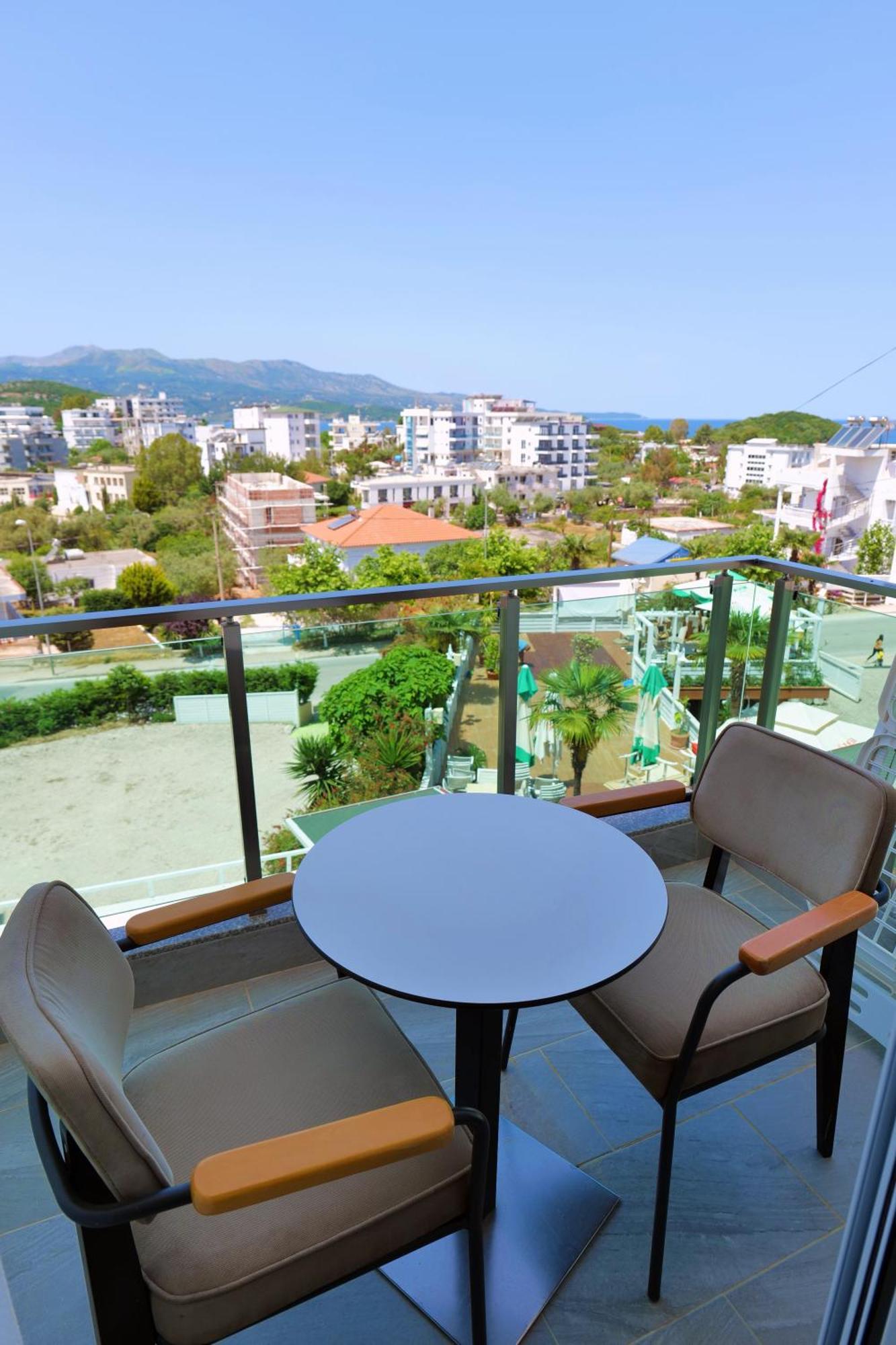Hotel Vathi Ksamil Bagian luar foto